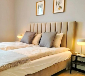 SECOND HOME Lubawa - 3 pokoje, 5 łóżek, Netflix i Max, parking, Lubawa